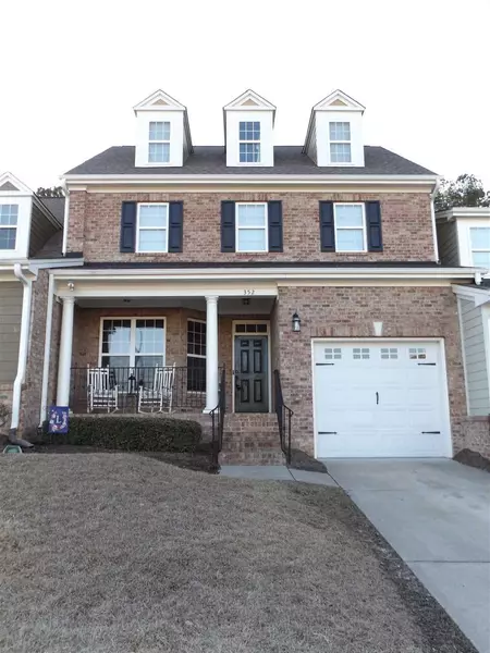 352 Duchart Lane, Fuquay Varina, NC 27526