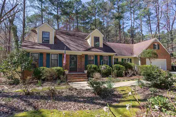 135 Cedar Hills Circle, Chapel Hill, NC 27514