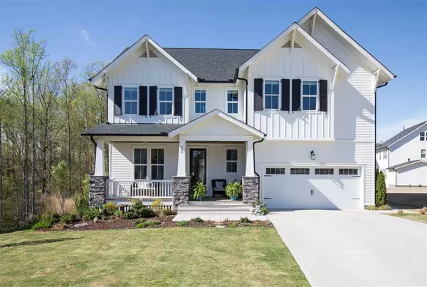 505 Quaker Meadows Court, Holly Springs, NC 27540