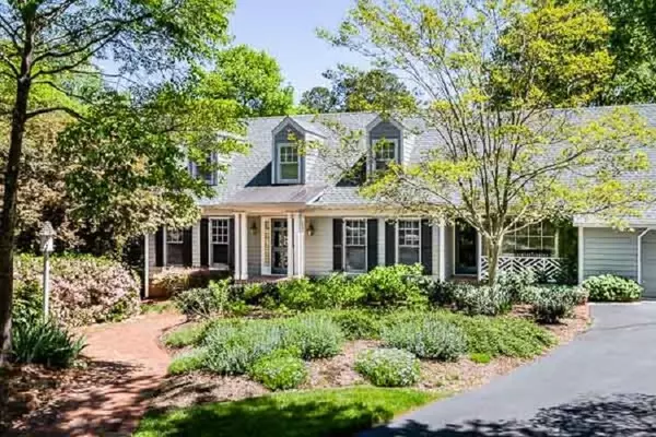 3000 Upland Circle, Raleigh, NC 27607