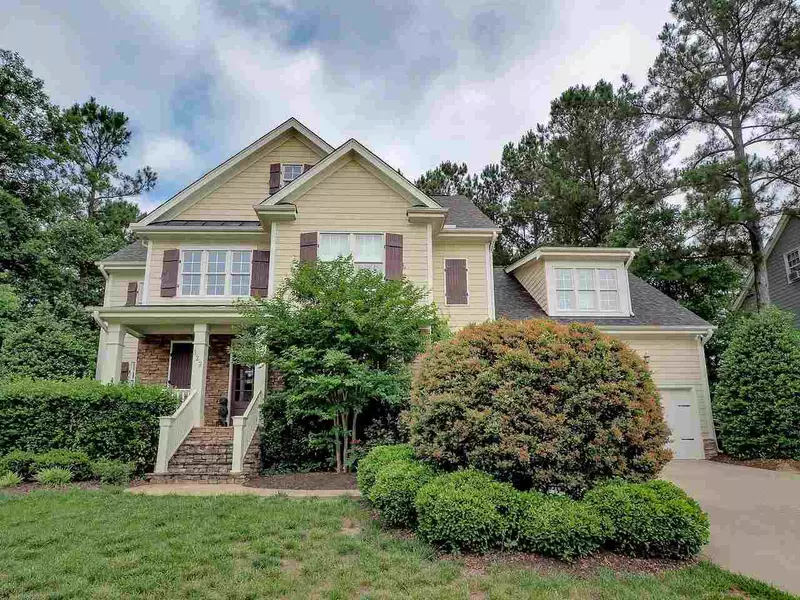 122 Skygrove Drive, Clayton, NC 27527