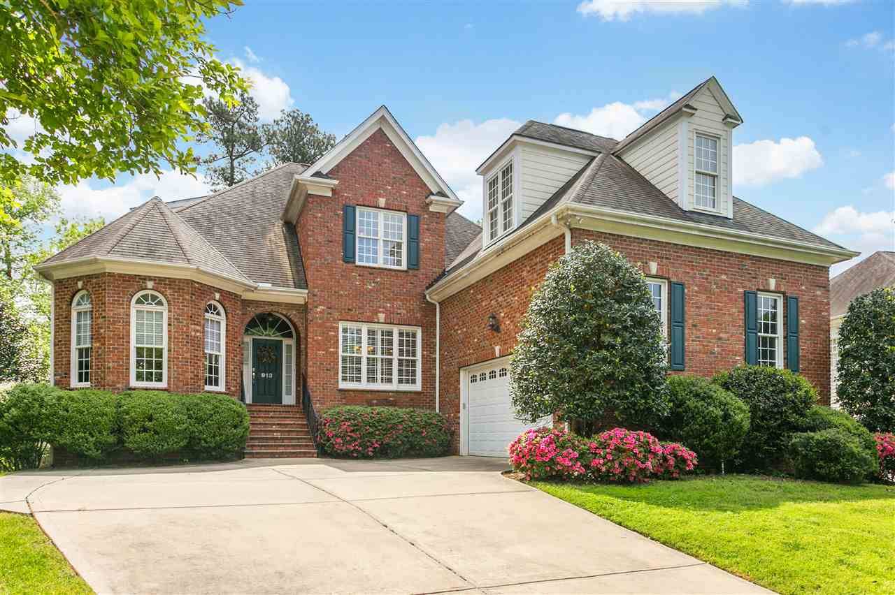 913 Strathorn Drive, Cary, NC 27519
