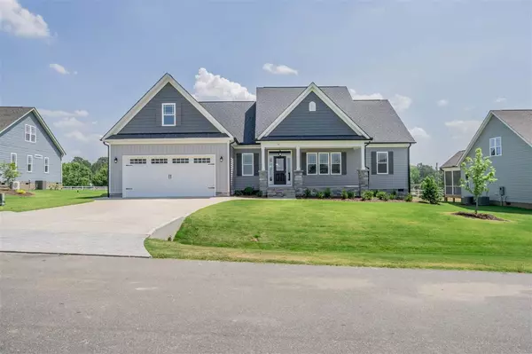 34 Tupelo Trail, Four Oaks, NC 27524