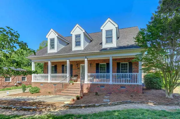 1652 Robin Hood Drive, Burlington, NC 27217