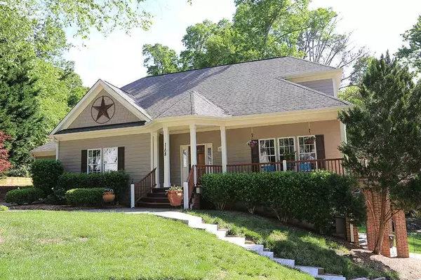 1108 Hickory Pond Court, Raleigh, NC 27612