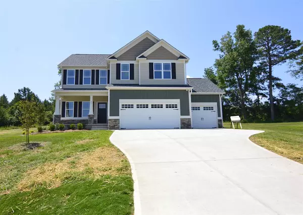 201 Highcroft Circle, Benson, NC 27504