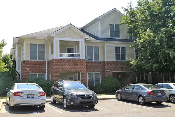 213 Waterford Lake Drive #213, Cary, NC 27519