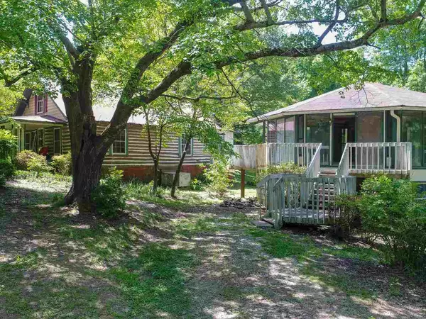 618 NC 86 N Highway, Hillsborough, NC 27278