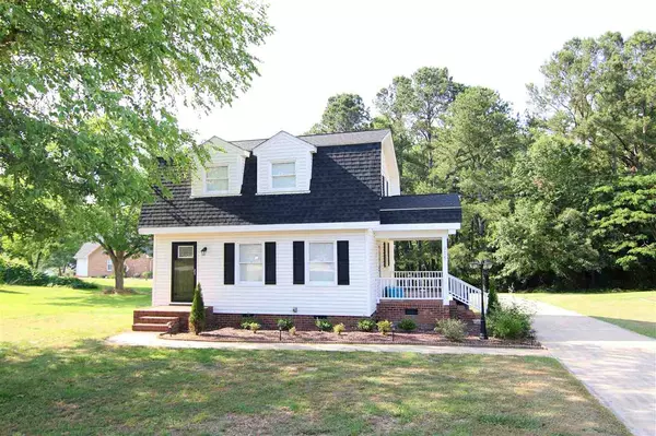 305 Carolyn Drive, Benson, NC 27504