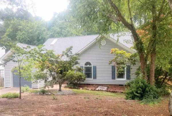 4704 Knightsbridge Way, Raleigh, NC 27604