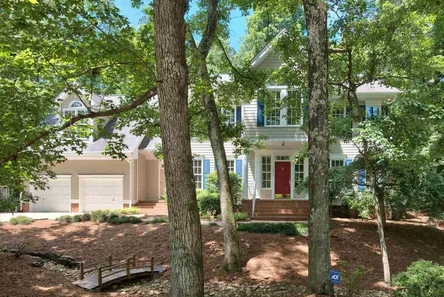 7704 Amesbury Drive, Chapel Hill, NC 27514