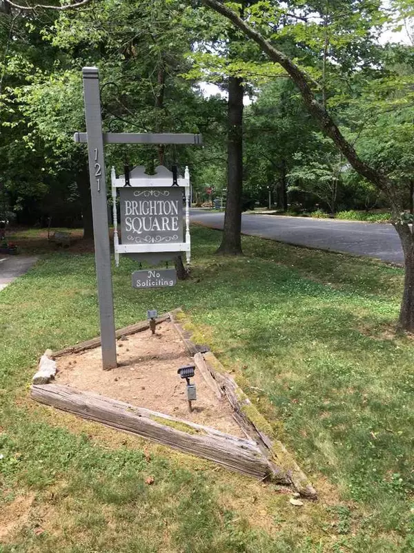 121 Westview Drive #32, Carrboro, NC 27510