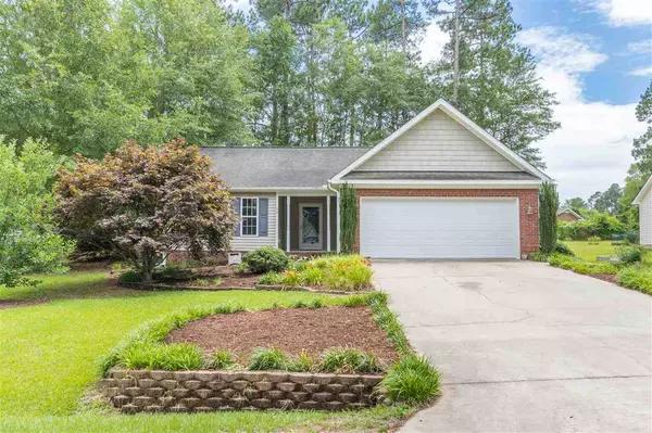 66 Dawn Avenue, Four Oaks, NC 27524