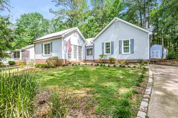 316 Trappers Run Drive, Cary, NC 27513