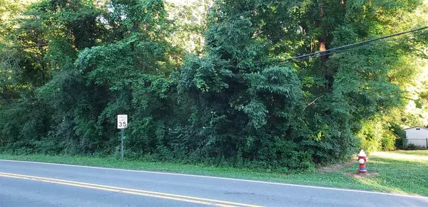 823 Whitsett Avenue, Gibsonville, NC 27249