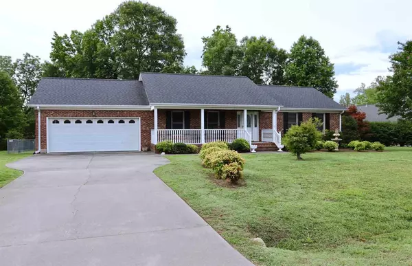 1116 W Old Glencoe Road, Burlington, NC 27217