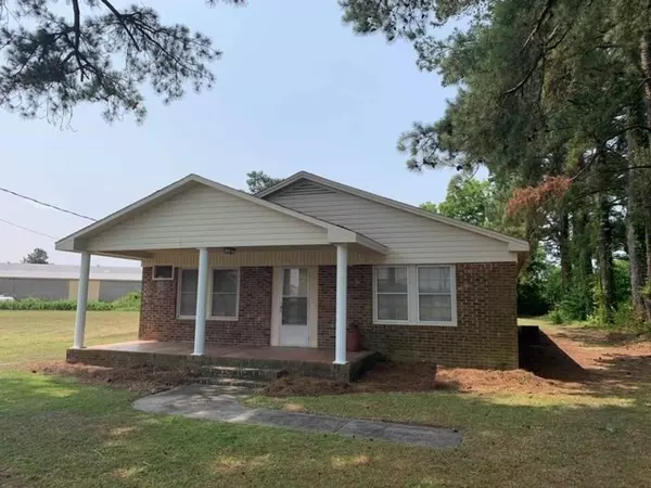 6673 Plainview Highway, Dunn, NC 28334