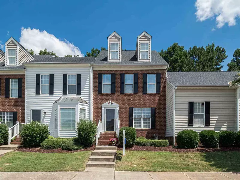 306 Knightsborough Way, Apex, NC 27502