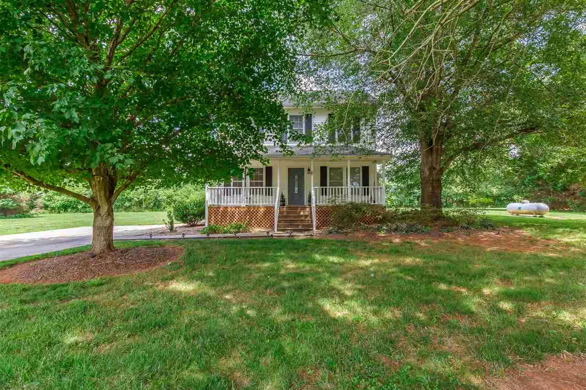 Mebane, NC 27302,5615 Preston Loop