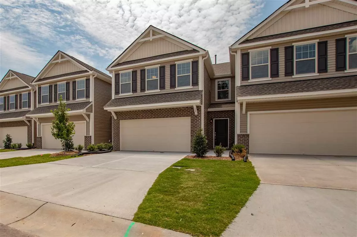 Morrisville, NC 27560,115 Crusaders Drive #274