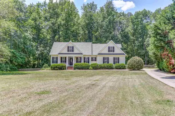 3329 Needle Point Circle, Willow Springs, NC 27592