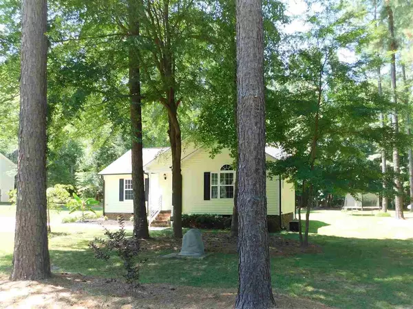 10009 Wood Sap Lane, Zebulon, NC 27597