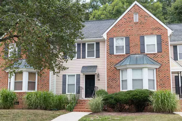 13 Forest Glen Drive #13, Chapel Hill, NC 27517