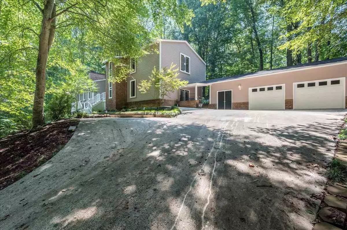 Raleigh, NC 27606,8445 Holly Springs Road