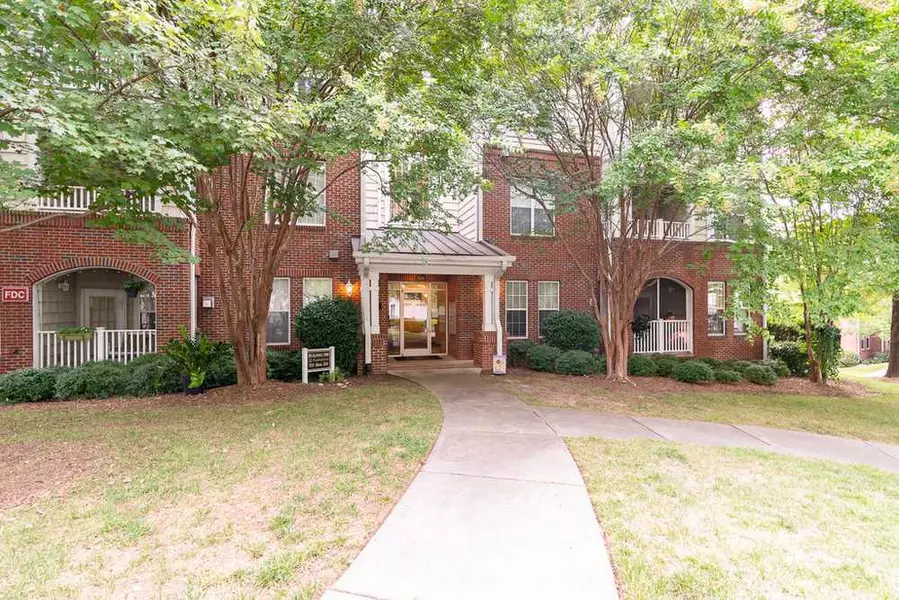 331 Providence Glen Drive #331, Chapel Hill, NC 27514