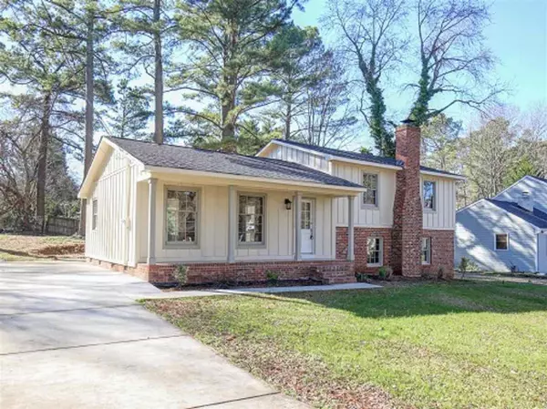 222 Pinecroft Drive, Raleigh, NC 27609