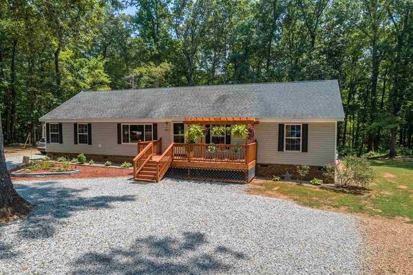 3072 Farm Road, Bullock, NC 27507