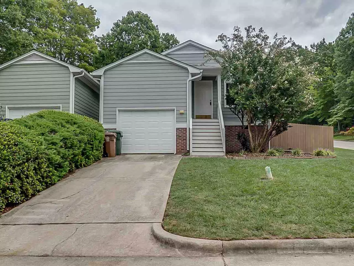 Cary, NC 27513,119 Oak Hill Loop