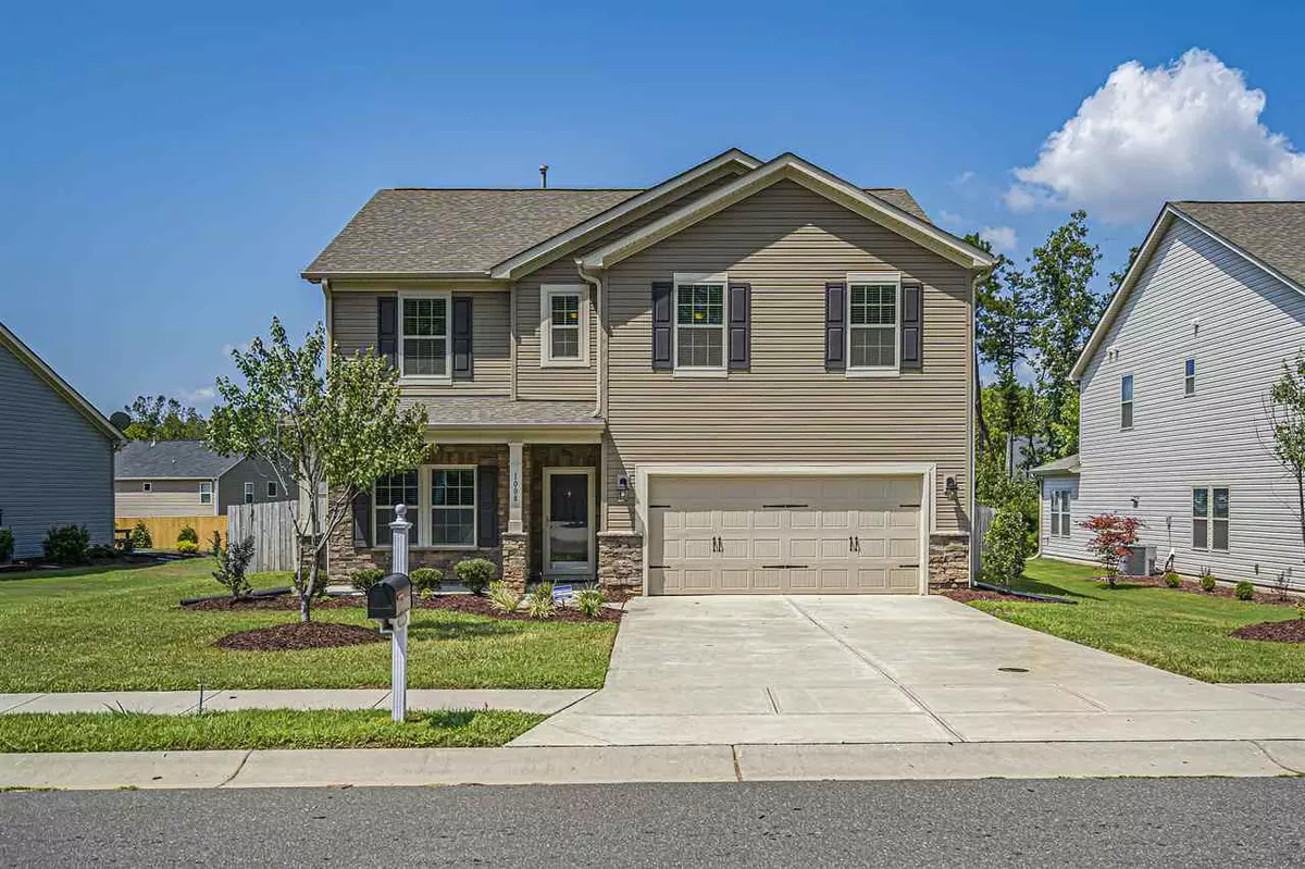 Mebane, NC 27302,1008 Scotch Pine Way