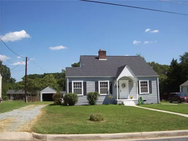 1521 Granville Street, Burlington, NC 27215