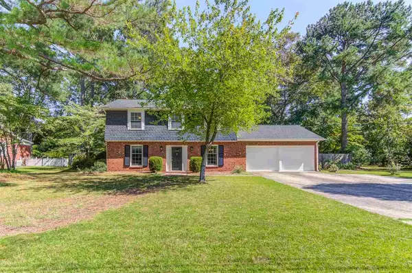 1005 Chestnut Drive, Smithfield, NC 27577