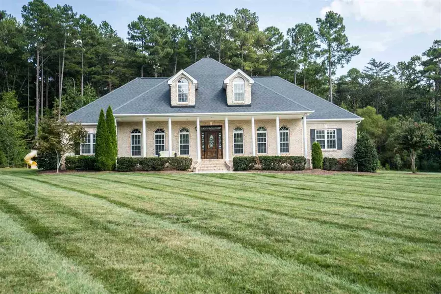 3509 Quail Meadow Drive, Hillsborough, NC 27278