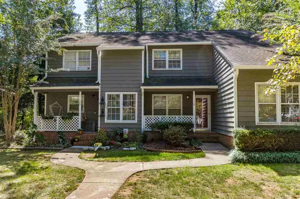 118 Lake Hollow Circle, Cary, NC 27513