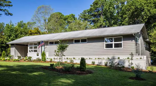 112 W Franklin Street, Zebulon, NC 27597