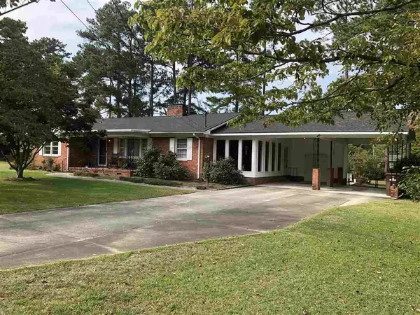 1108 Merry Street, Dunn, NC 28334