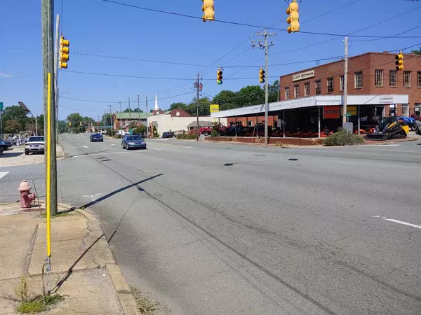 Siler City, NC 27344,119 N Second Avenue