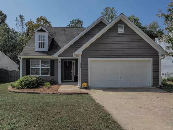 705 Brickstone Drive, Apex, NC 27502