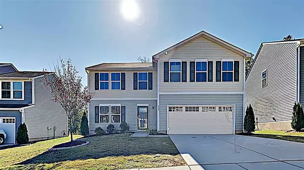 378 Fieldspar Lane, Clayton, NC 27520