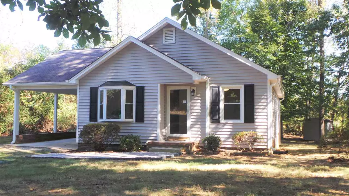 Mebane, NC 27302,718 E Oakwood Street