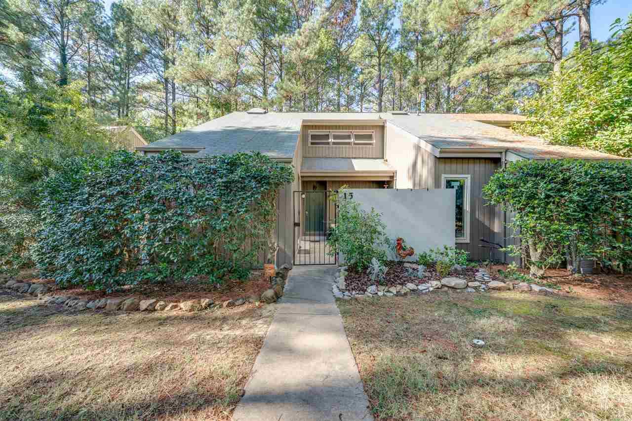 15 Vauxhall Place, Chapel Hill, NC 27517