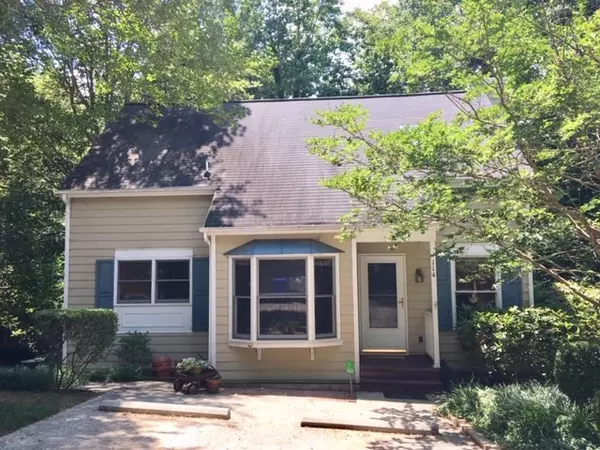 114 Lorilane Drive, Carrboro, NC 27510