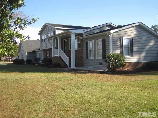 1024 Fairground Road, Dunn, NC 28334