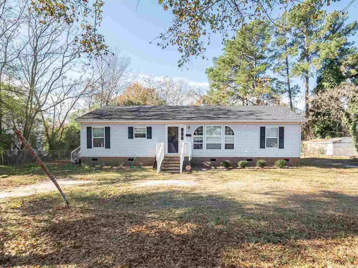 Dunn, NC 28334,506 E Wake Street