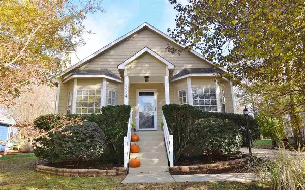 724 Banks Street, Graham, NC 27253