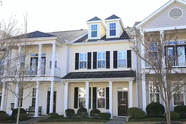 1025 Christopher Drive, Chapel Hill, NC 27517