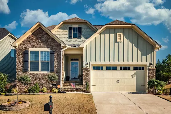 4224 Rockdell Hall Street, Raleigh, NC 27616